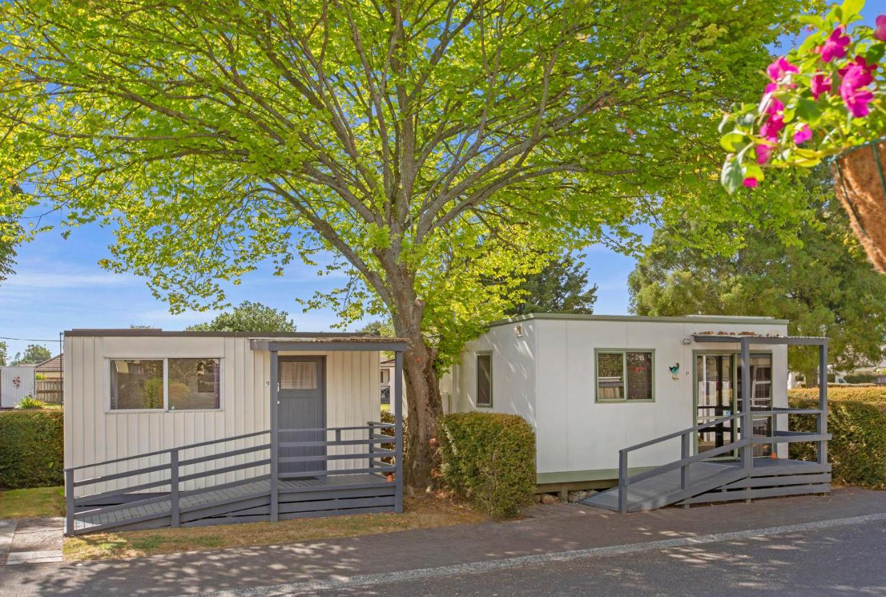 Hamilton City Holiday Park Bagian luar foto