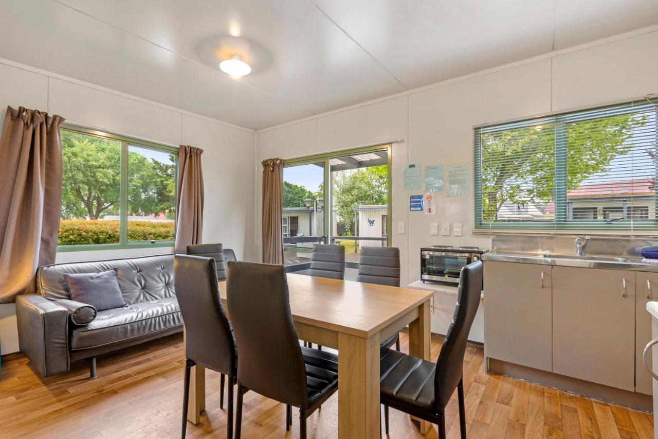 Hamilton City Holiday Park Bagian luar foto